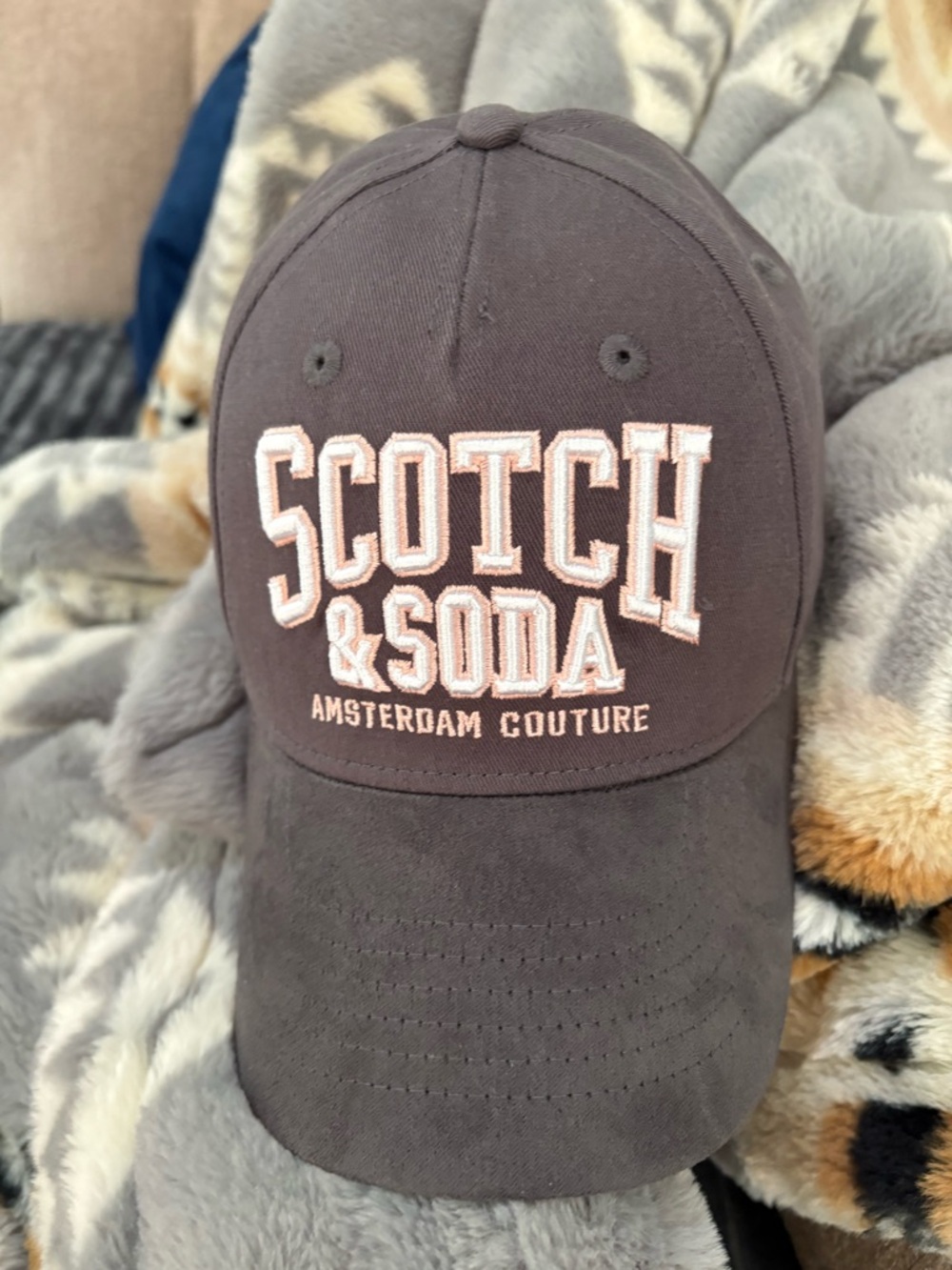 Scotch & Soda Brown Baseball Cap with Pink Embroidery